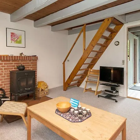 5 Person In Ebeltoft * Øksenmølle